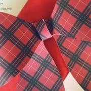 Gorgeous printable Christmas paper bow | LovePaperCrafts.com